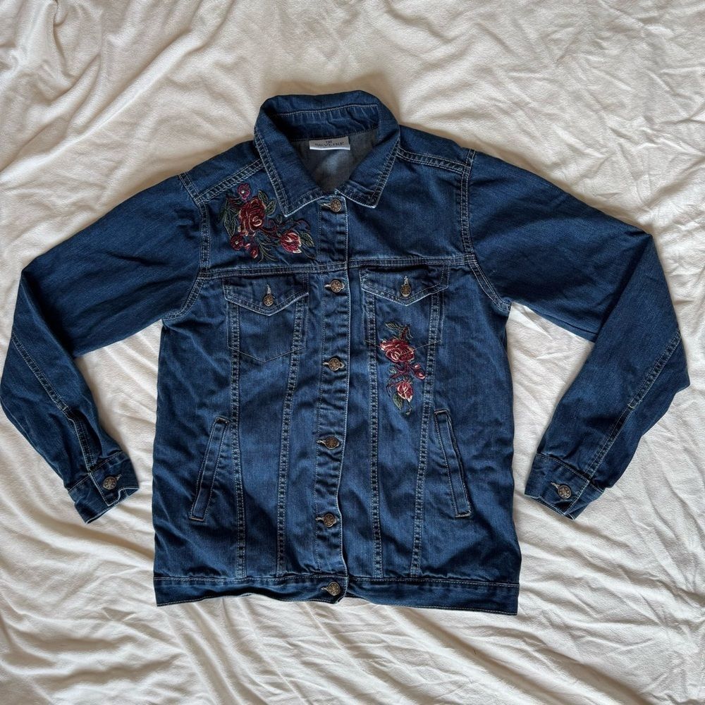 Denim Jean Jacket with Embroidered Roses - Picture 3 of 16
